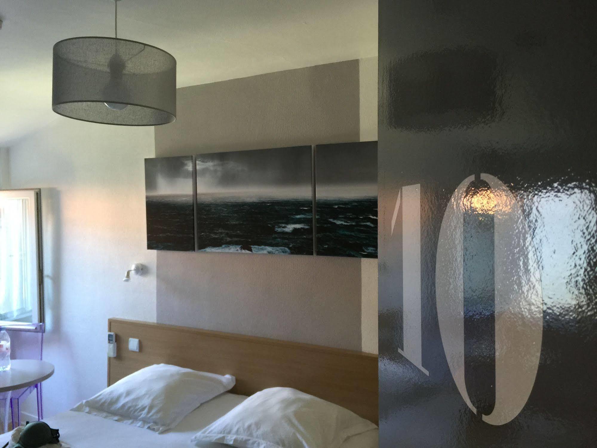Hotel La Marine, Vieux Port La Rochelle Kültér fotó